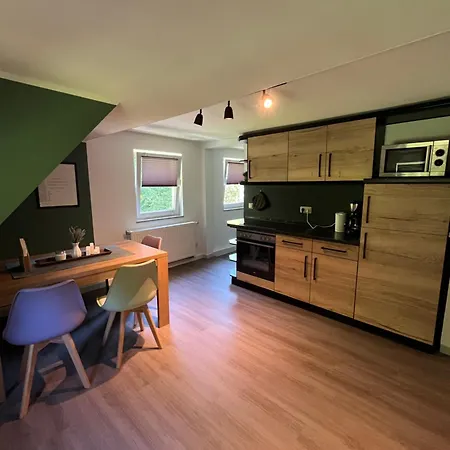 Διαμέρισμα Moderne Mit Toller Aussicht - Inmitten Der Floh-Seligenthal