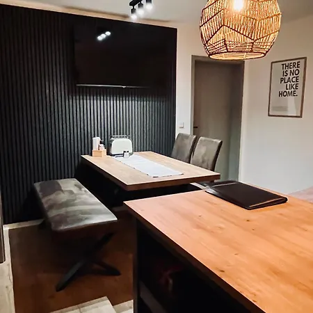 Moderne Mit Toller Aussicht - Inmitten Der * Floh-Seligenthal