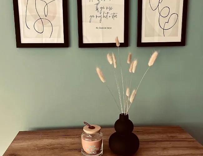 Moderne Mit Toller Aussicht - Inmitten Der *